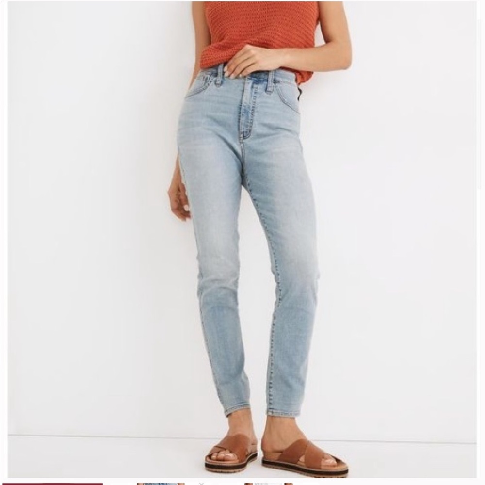 NWT Curvy Roadtripper Authentic Jeans in Cadwell Wash MD665 Size 25